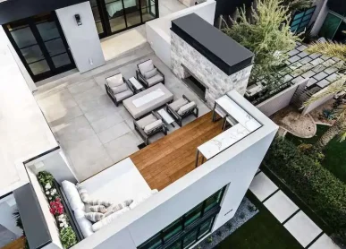 overhead shot of club chairs and corner daybed