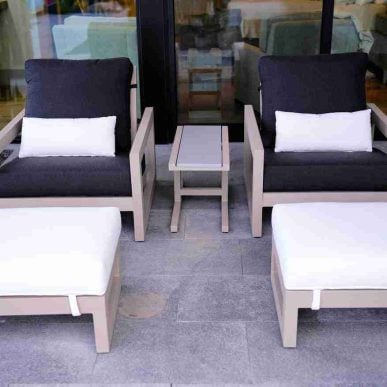 t table between ocean club chairs 1
